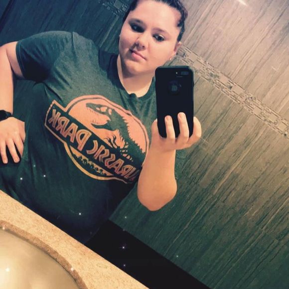 Meet your Posher, Estee - Picture 1 of 1